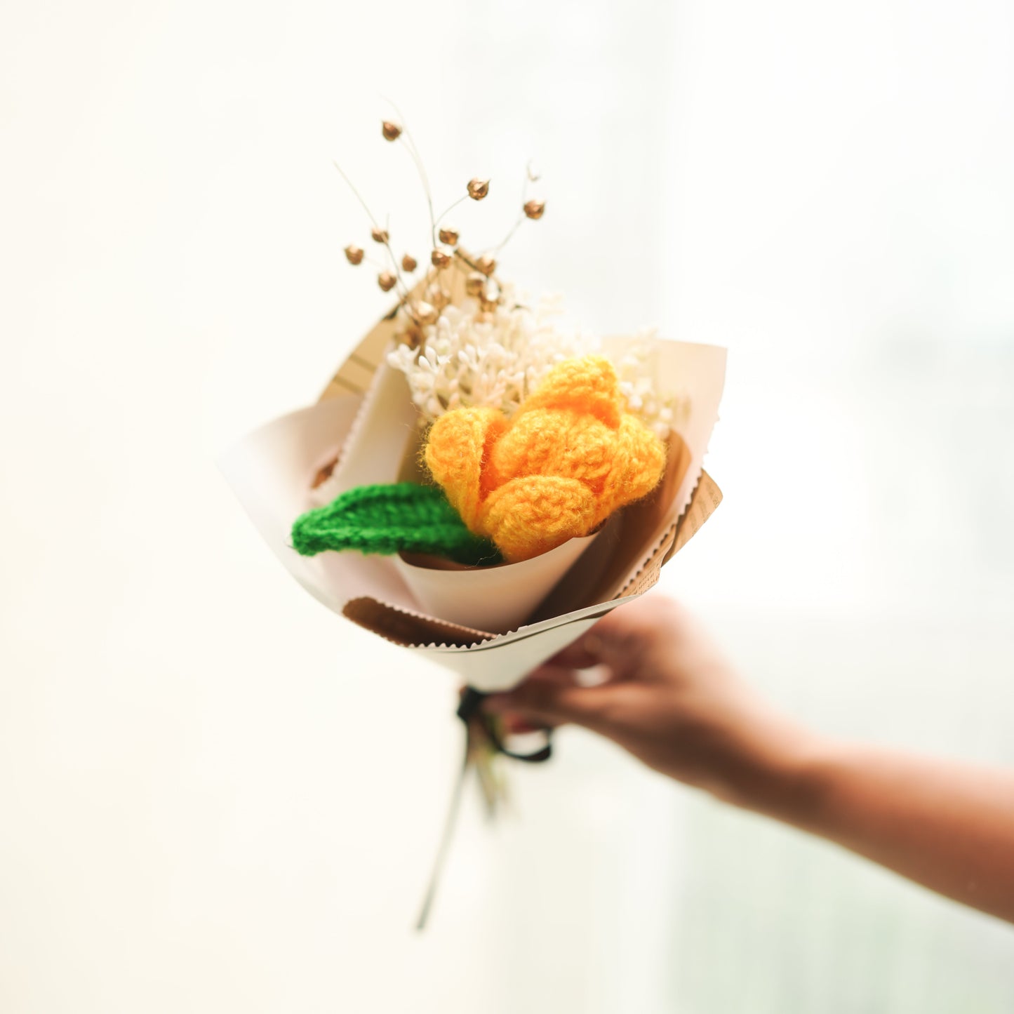 Tulip Dried flower crochet bunch Rakhi hamper