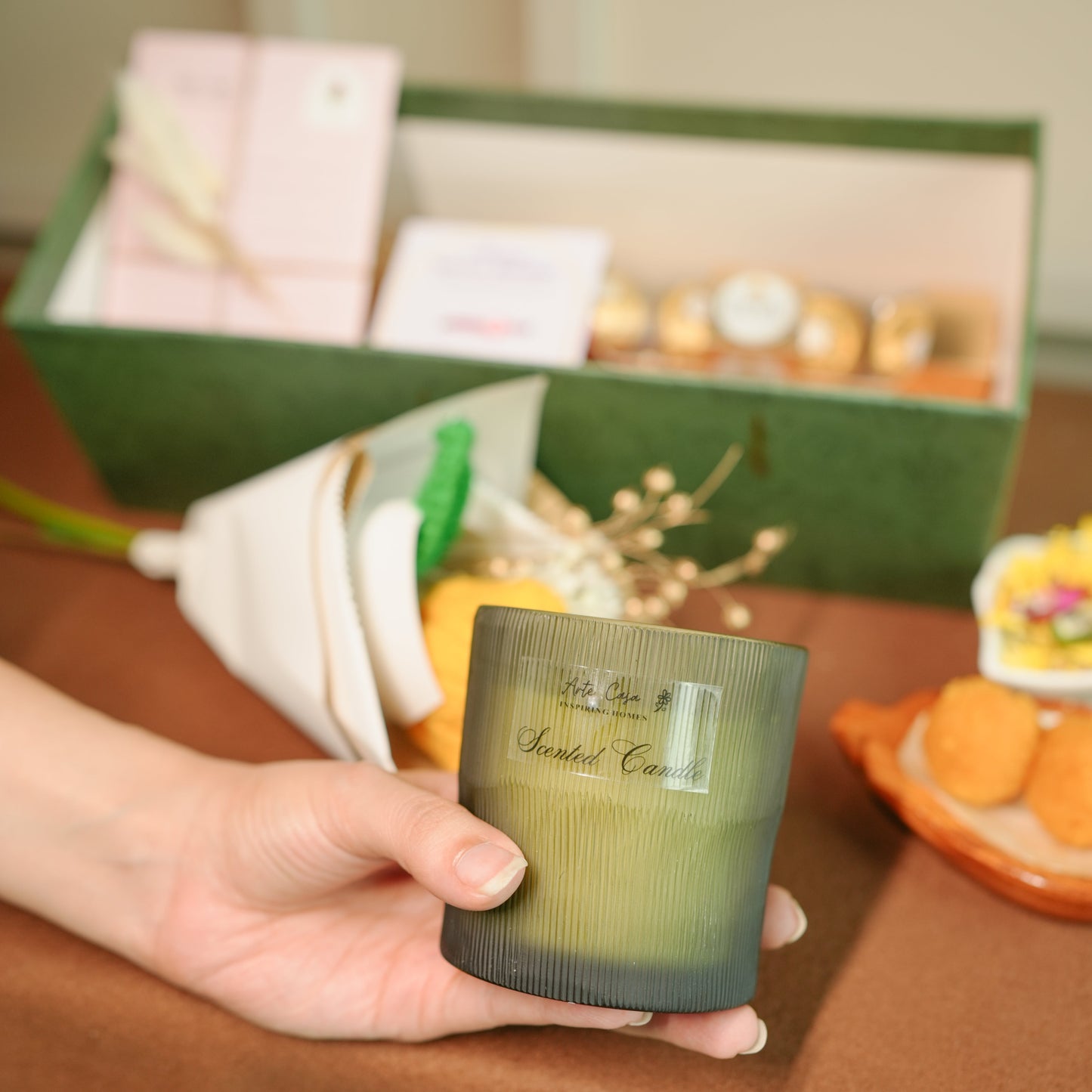 Rakhi hamper for flower lover bhai bhabhi