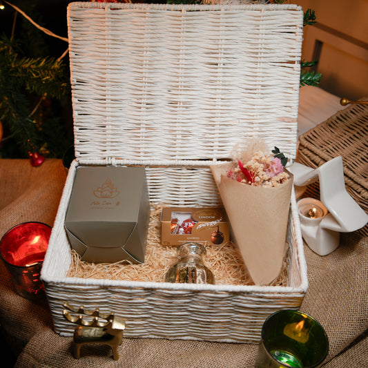 Cozy christmas gift box