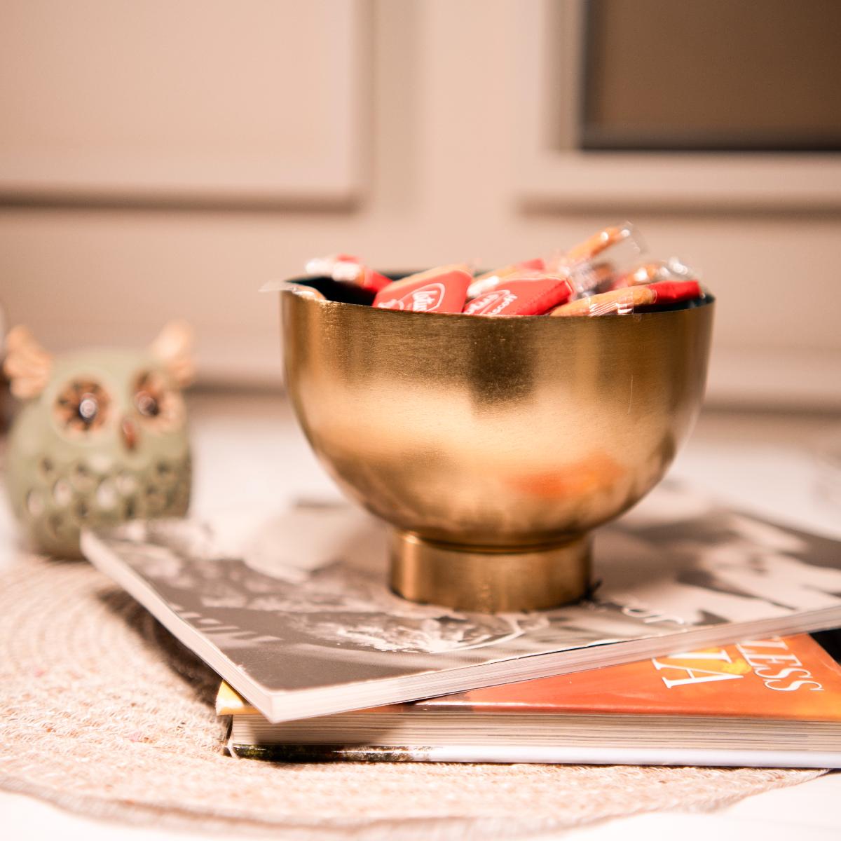 Dual Tone Delight Bowl