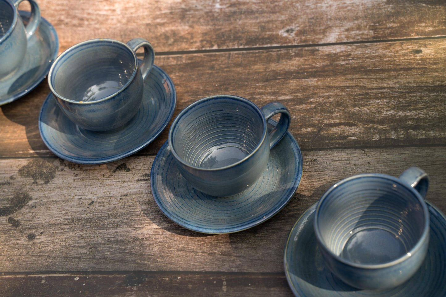 Sapphire serenity tea set - https://orahomedecor.in/