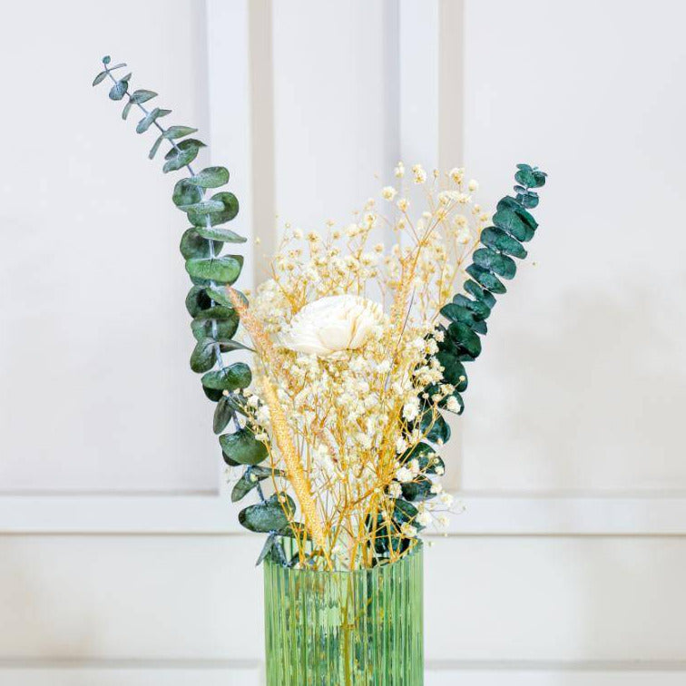 Green Horizon Bouquet Holder - https://orahomedecor.in/