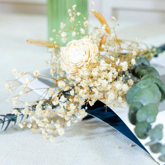 Green Horizon Bouquet Holder - https://orahomedecor.in/