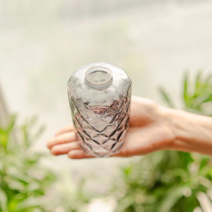 Vivid Glass vase with Bunch