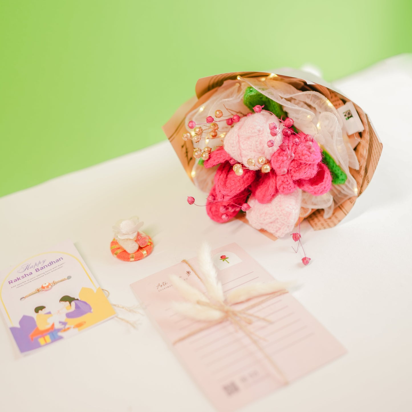 Pretty Pansy Bouquet Rakhi hamper