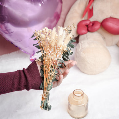 Little Blossom Vase gift box  – Glass Vase with Dried Flowers