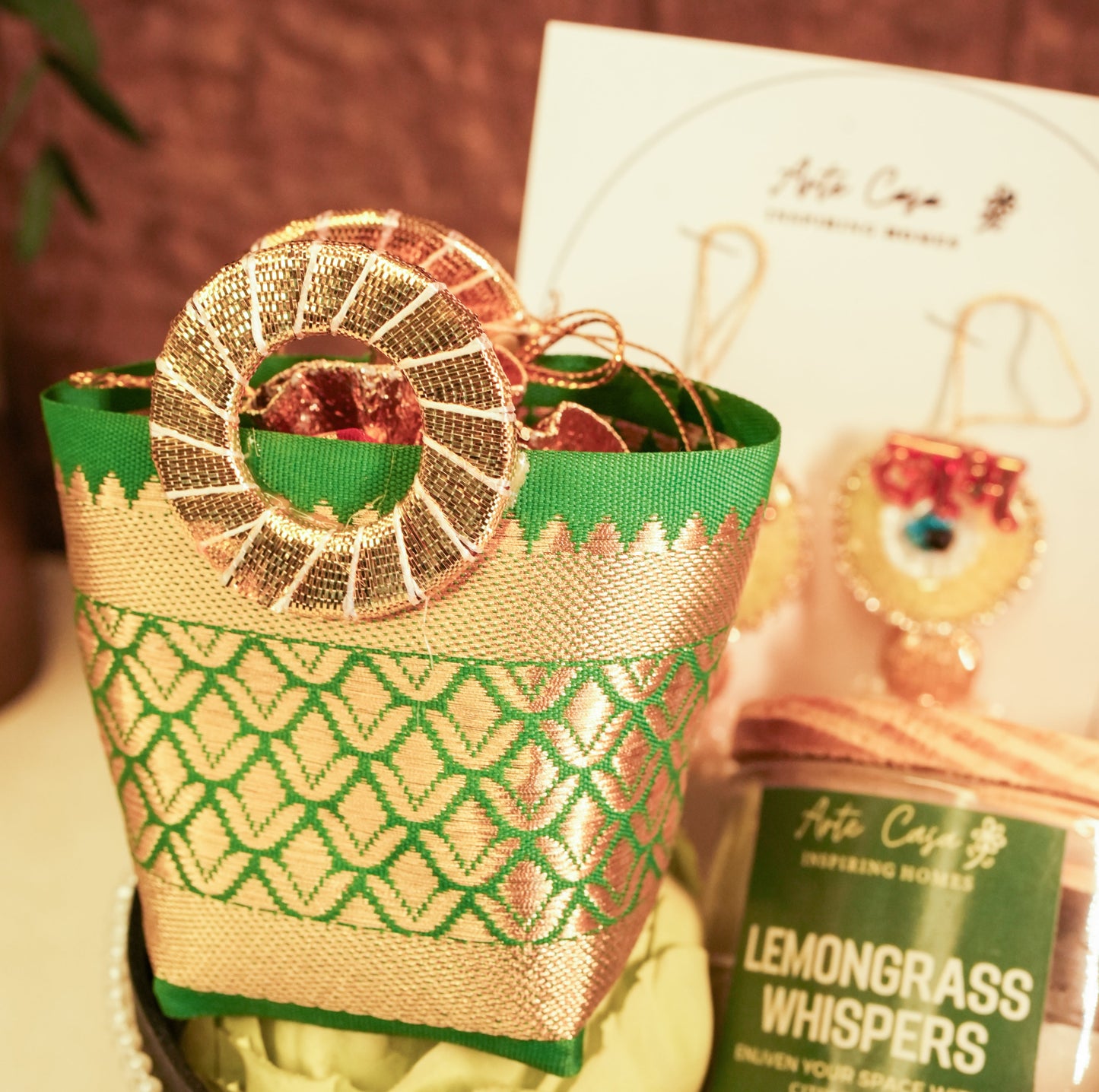 Aura Round Diwali Box