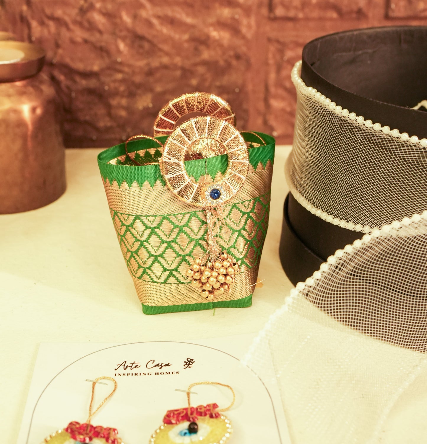 Aura Round Diwali Box